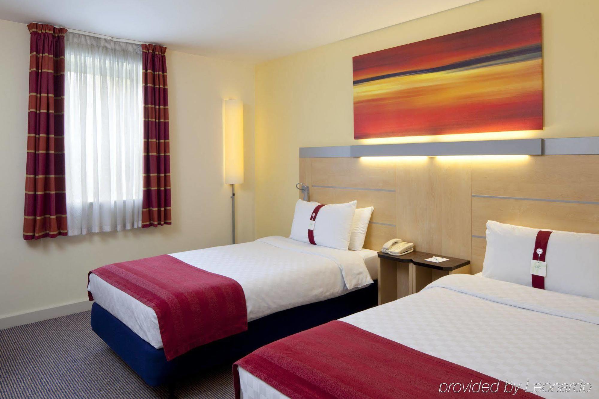 Holiday Inn Express London Stansted Airport, An Ihg Hotel Stansted Mountfitchet Pokój zdjęcie